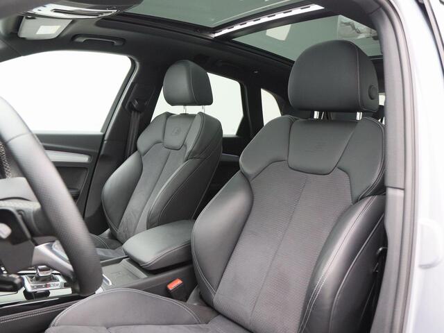 Audi Q5 50 TFSi e 299 Pk Automaat S-Line | Full LED | Panoramadak | Zwart Optiek | Camera | 20 Inch | Stoelverwarming | Adaptive Cruise | 46.409 Km!!