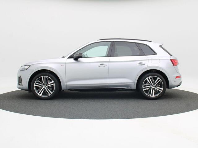 Audi Q5 50 TFSi e 299 Pk Automaat S-Line | Full LED | Panoramadak | Zwart Optiek | Camera | 20 Inch | Stoelverwarming | Adaptive Cruise | 46.409 Km!!