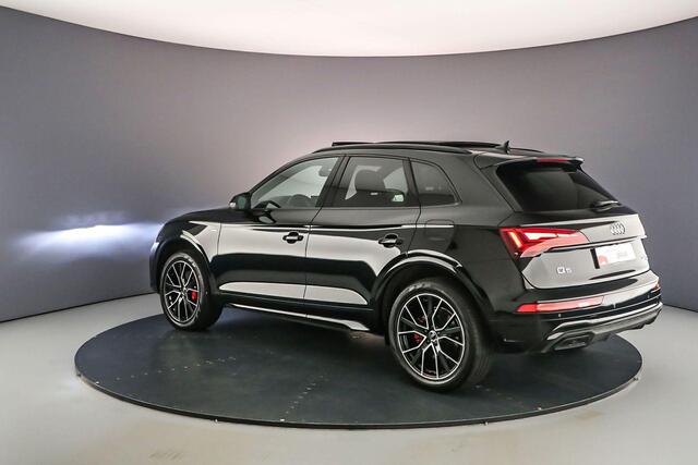 Audi Q5 55 TFSI e 367pk S edition Competition | Pano | Matrix-led | Apple CarPlay / Android Auto | Tour pack |