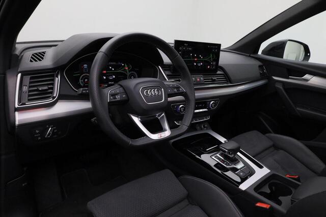 Audi Q5 50 TFSI e 299 pk S-tronic S edition / S-Line | Panoramadak | Geheugenstoel | Leder/alcantara | Matrix LED | 360 Camera