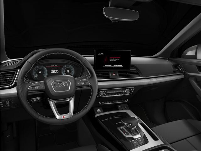 Audi Q5 50 TFSI e S edition Competition 299 PK Adaptive air suspension - Glazen panoramadak - Assistentiepakket tour