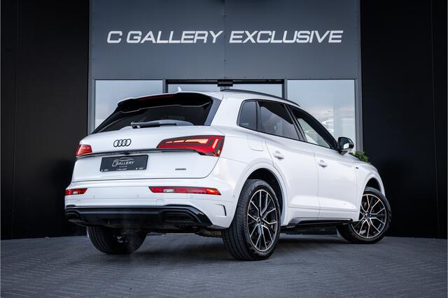 Audi Q5 55 TFSI e S edition Competition - Panorama | B&O | 360 Camera | Elek. Trekhaak | ACC