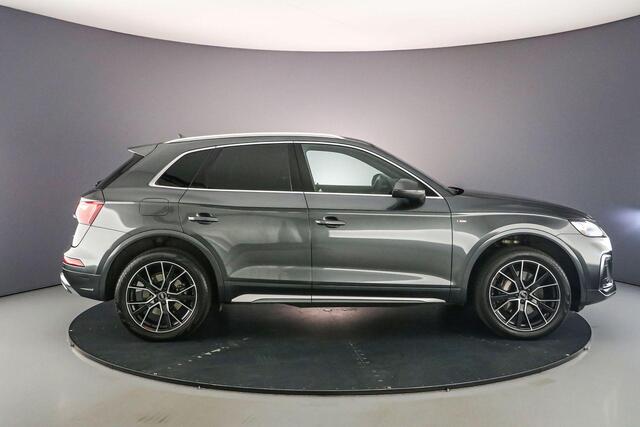 Audi Q5 50 TFSI e S Edition | Matrix Led | B&O| Alcantara | Ambient. Plus | S-Line | 20 inch | Elek. Stoel |