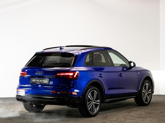Audi Q5 S-Line 55 TFSI e 367 PK | Matrix LED | Panoramadak | Black Optiek | Keyless | Achteruitrijcamera |
