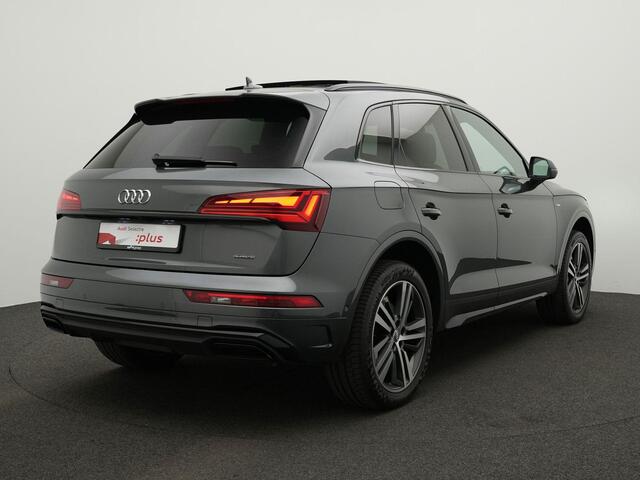 Audi Q5 55 TFSI e 367PK S edition | S-Line interieur/exterieur | Panoramadak | Trekhaak wegklapbaar | Elektr. verstelbare voorstoelen | Head-up display |