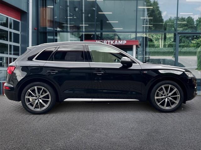 Audi Q5 50 TFSIe QUATTRO S-Edition TREKHAAK/LUCHT-VERING/PANO-DAK/ACC/
