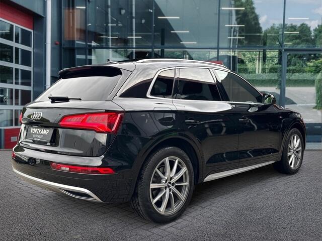 Audi Q5 50 TFSIe QUATTRO S-Edition TREKHAAK/LUCHT-VERING/PANO-DAK/ACC/