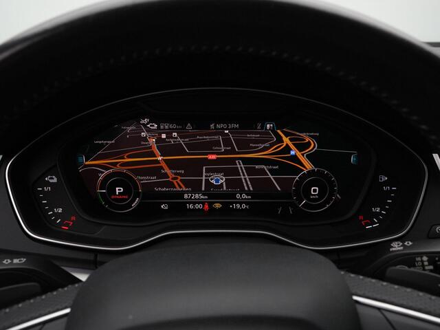 Audi Q5 50 TFSI e S edition / S-Line | Navigatie | Parkeersensoren voor/achter | Apple Carplay / Android Auto | Virtual Cockpit