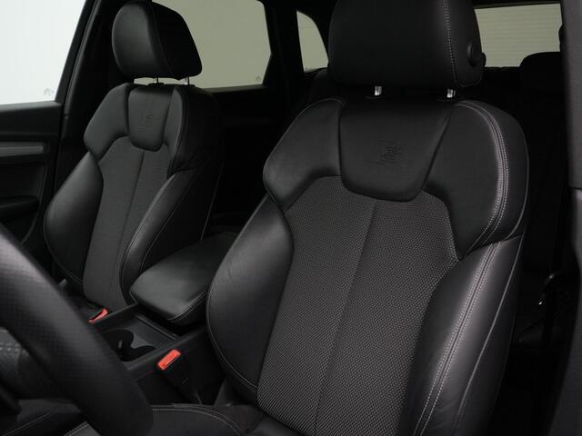 Audi Q5 50 TFSI e S edition / S-Line | Navigatie | Parkeersensoren voor/achter | Apple Carplay / Android Auto | Virtual Cockpit