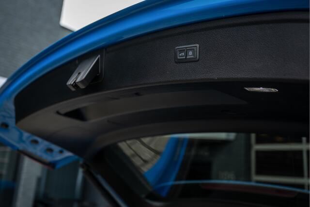 Audi Q5 55 TFSI E 367PK, Quattro, Competition, 3X S-Line, ACC, Pano, RS Seats Nappa, Bang&Olufsen, Luchtvering, Hulppakket Stad/Tour, 360* Camera, Keyless, Standkachel, Black optiek, Matrix Led, Wide Screen, Lane Assist, 20'LMV