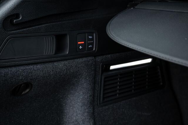 Audi Q5 55 TFSI E 367PK, Quattro, Competition, 3X S-Line, ACC, Pano, RS Seats Nappa, Bang&Olufsen, Luchtvering, Hulppakket Stad/Tour, 360* Camera, Keyless, Standkachel, Black optiek, Matrix Led, Wide Screen, Lane Assist, 20'LMV
