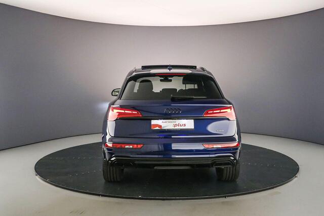 Audi Q5 55 TFSI e S Edition Comp. | Pano | B&O | Head Up | Trekhaak | Leder | 21 inch | Optiek Zwart | S Line | City / Tour |