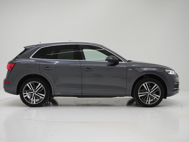 Audi Q5 55 TFSI e quattro Competition | RS Stoelen | Panoramadak | Virtual Cockpit | Adaptive Cruise | Keyless