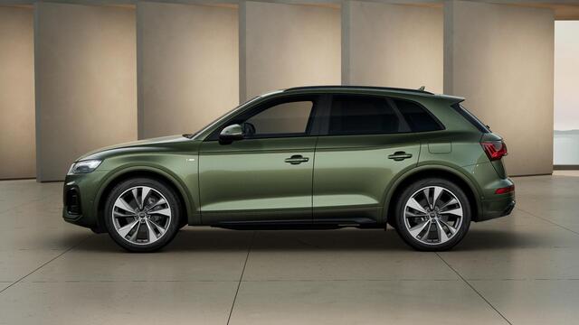 Audi Q5 S edition Competition 50 TFSI e 220 kW / 299 PK SU panoramadak, adaptive airsuspension, comfortsleutel, optiekpakket zwart plus, assistentiepakket parking