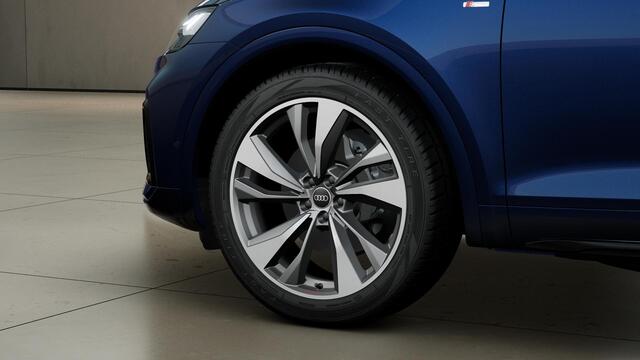 Audi Q5 S edition Competition 50 TFSI e 220 kW / 299 PK SU adaptive air suspension, panoramadak, assistentie pakket tour & parking