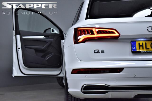 Audi Q5 50 TFSI e 300pk Quattro S-line 1e Eig. Dealer OH Trekhaak/Camera/Keyless/Adap.cruise/Stoelverw./Led/Navi