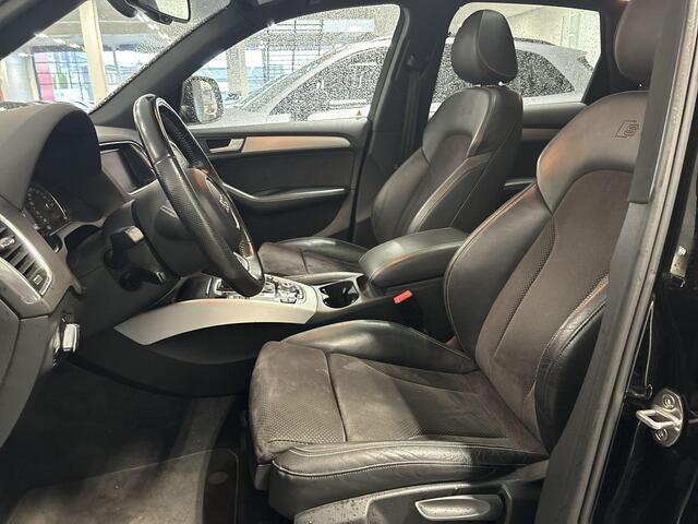 Audi Q5 2.0 Tfsi 230pk Tiptronic Quattro Adrenalin Sport · Panoramadak · Elek. Achterklep · Navi · P-Sensoren · Stoelverwarming · 20'' Inch ·