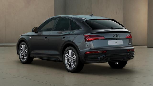 Audi Q5 Sportback S edition Competition 50 TFSI e 220 kW / 299 PK SU panoramadak, assistentiepakket parking, B&O soundsysteem, spiegelkappen carbon, lichtpakket plus, leder/alcantara interieur