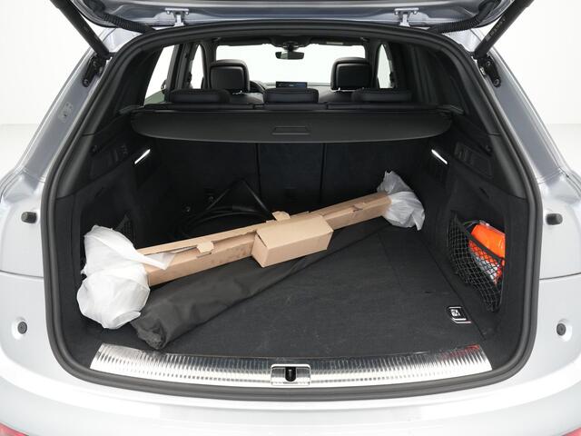 Audi Q5 50 TFSI e S edition Quattro S Line B&O Luchtvering Panoramadak Stoelmassage Camera