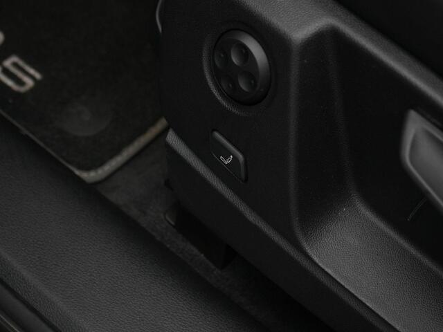 Audi Q5 Sportback 55 TFSI e 367 pk S-tronic S edition Competition / S-Line | Trekhaak | Luchtvering | Stuur-/stoelverwarming | Achteruitrijcamera | Matrix LED | Adaptive Cruise | Massage