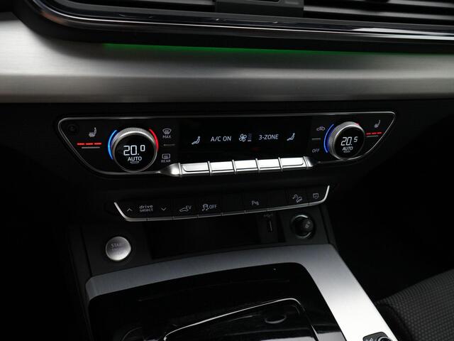Audi Q5 Sportback 55 TFSI e 367 pk S-tronic S edition Competition / S-Line | Trekhaak | Luchtvering | Stuur-/stoelverwarming | Achteruitrijcamera | Matrix LED | Adaptive Cruise | Massage