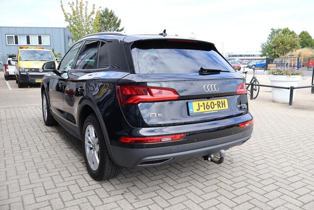 Audi Q5 50 TFSI e quattro Pro Line Leder | Trekhaak | Camera | Keyless | Elek Stoel | Elek Klep | Start/Stop | PDC | Navi | BTW | 2 Laad Kabels | 1e eigenaar | volledige historie