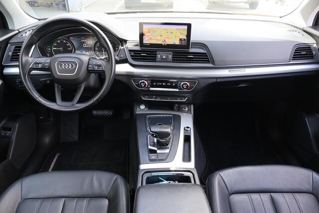 Audi Q5 50 TFSI e quattro Pro Line Leder | Trekhaak | Camera | Keyless | Elek Stoel | Elek Klep | Start/Stop | PDC | Navi | BTW | 2 Laad Kabels | 1e eigenaar | volledige historie