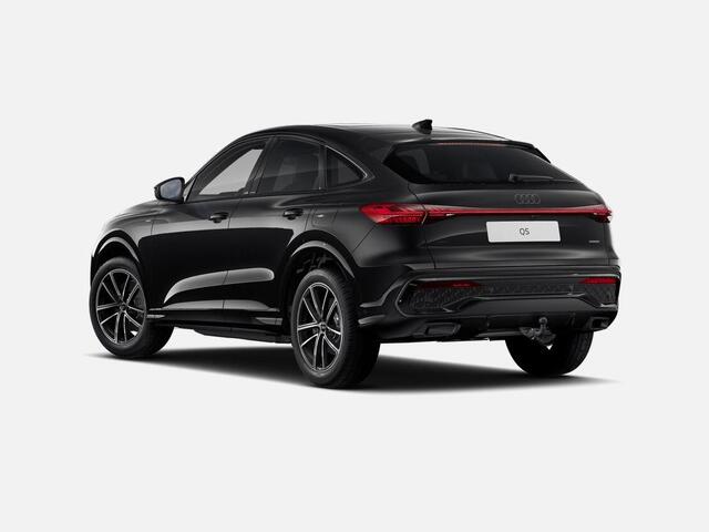Audi Q5 Sportback 2.0 TFSI e-hybrid quattro S edition 299 PK · 20" LM Velgen · Adaptieve luchtvering · Tech plus · Glazen panoramadak