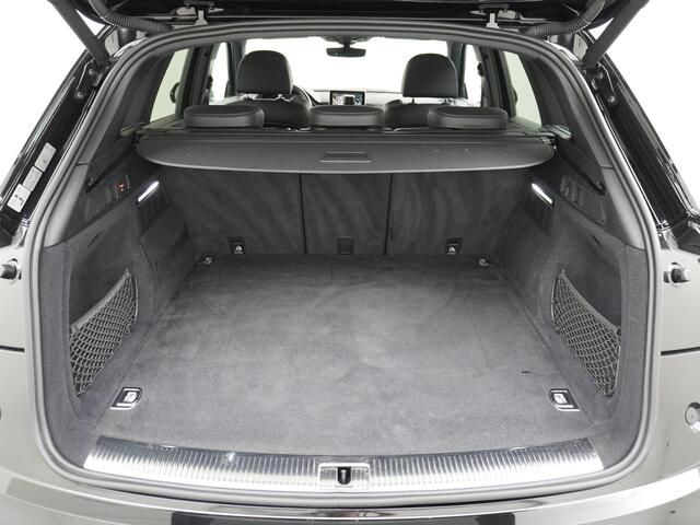 Audi Q5 55 TFSI e quattro Competition S-Line | Trekhaak | Cruise |