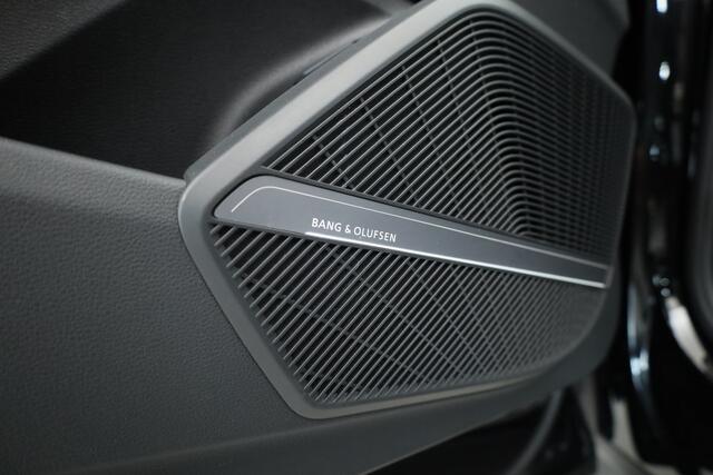 Audi Q5 55 TFSI e S Edition | Pano | Bang & Olufsen | 360 Cam | RS-Stoelen | Apple Carplay & Android Auto