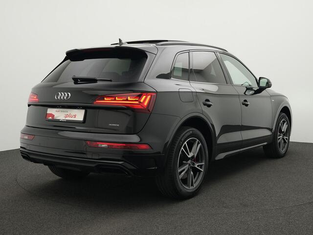 Audi Q5 50 TFSI e 299 pk S-tronic quattro S edition | Panoramadak | Achteruitrijcamera | Standkachel | Stoelverwarming | Full LED | Adaptive Cruise | 19 inch