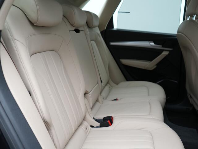 Audi Q5 50 TFSI e quattro S edition Plug In Hybrid 300pk Dealer O.H PHEV | 360 Camera | Lederen Sportstoelen Memory & Verwarmd | Navigatie | Cruise Control | Keyless | DAB | Virtual |