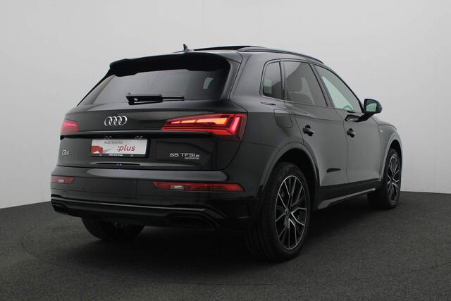 Audi Q5 55 TFSI e 367 pk S-tronic S edition Competition / S-Line | Panoramadak | Leder | Achteruitrijcamera | Stoelverwarming