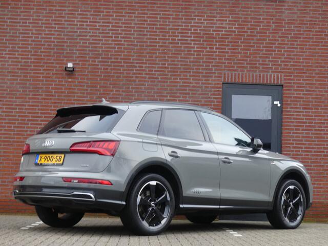 Audi Q5 2.0 TFSI quattro Sport S Line Black Edition