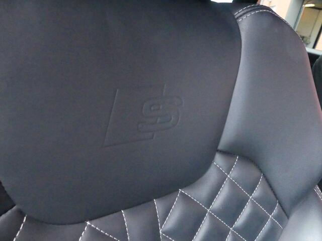 Audi Q5 2.0 TFSI quattro Sport S Line Black Edition