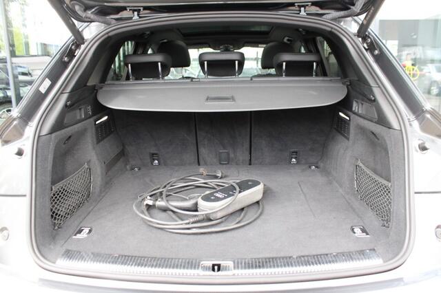 Audi Q5 50 TFSI E S EDITION / Pano dak / Matrix LED / Virtual Cockpit
