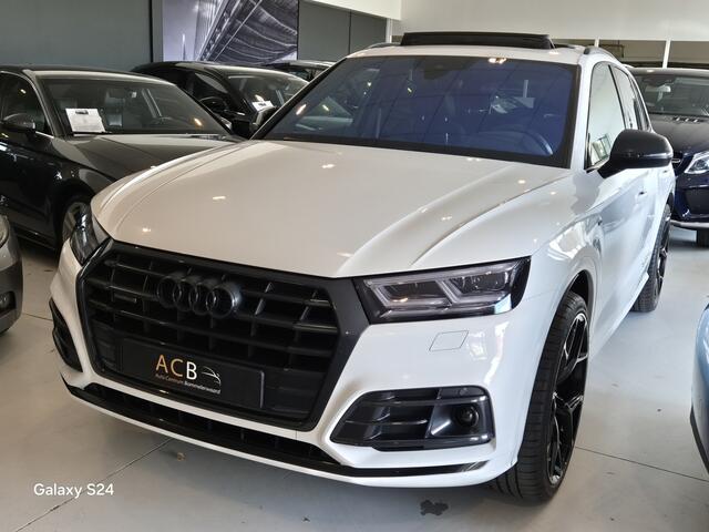 Audi Q5 2.0 TFSI quattro Sport S Line Black Edition Panoramadak / Virtual cockpit / 22 inch velgen / Luchtvering.