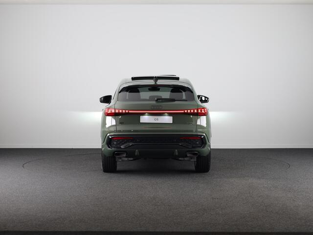 Audi Q5 Sportback 2.0 TFSI e-hybrid quattro S edition | Tech plus | Glazen panoramadak | Zwart pakket | Elektrische stoelen |