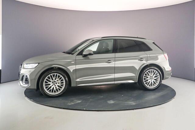 Audi Q5 50 TFSI e quattro S Edition | Trekhaak | Luchtvering | Leder | Oled | City | Parking | Tour | Matrix | ACC | 360 Camera | 360Cam |