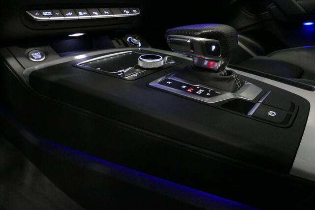 Audi Q5 55 TFSI e quattro Competition S Edition / Maxton Design Bodykit V.2 / Panoramadak / Luchtvering / Elektr. verstelbare voorstoelen / Bang & Olufsen Sound System / Matrix LED Koplampen / Rondomzichtcamera / Apple Carplay - Android Auto / Ambienteverlichting