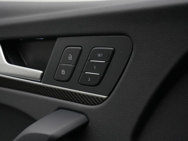 Audi Q5 Sportback 55 TFSI e 367 pk S-tronic S edition / Advanced | Panoramadak | Luchtvering | Leder | Stoelventilatie | Geheugenstoel | Carbon interieur | Head-up display