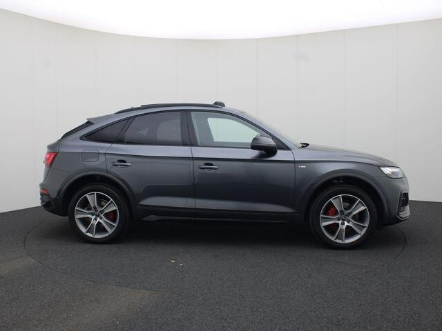 Audi Q5 Sportback 55 TFSIe 270Kw/367PK S Line · Panoramadak · Bang & Olufsen · Leder · Trekhaak · Adaptive Cruise Control · Garantie t/m 03-09-2029 of 100.000km