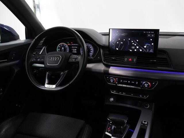 Audi Q5 Sportback 50 TFSI e S edition | Panoramadak | Live Cockpit | Sportstoelen | Camera | DAB | Apple CarPlay/Android Auto | Stoelverwarming | Adaptieve Cruise Control | Ele. kofferdeksel | Ele. wegklapbare Trekhaak |