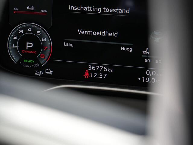 Audi Q5 50 TFSI e 299 pk S-tronic S edition Competition / S-Line | Panoramadak | Trekhaak | Matrix LED | Achteruitrijcamera | Stoelverwarming