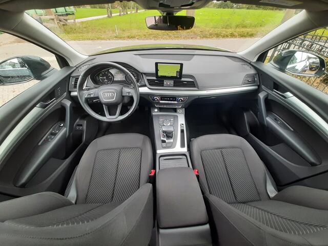 Audi Q5 50 TFSi-e PHEV Plug-In Quattro S-Line Airco Navigatie Bluetooth Cruise-control