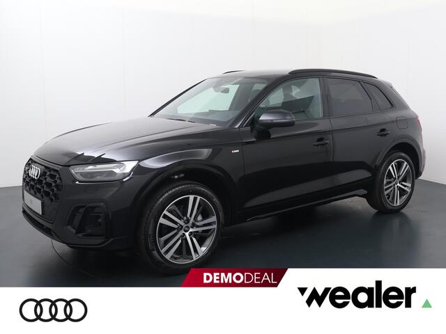 Audi Q5 S edition Competition 50 TFSI e 220 kW / 299 PK | Stoelverwarming | Trekhaak | Keyless Entry | LED | Adaptieve Cruise Control | Elektrische Stoel |