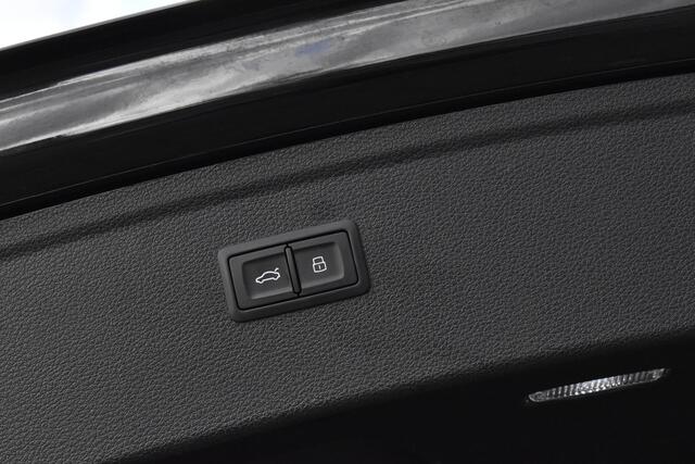 Audi Q5 55 TFSI e S edition