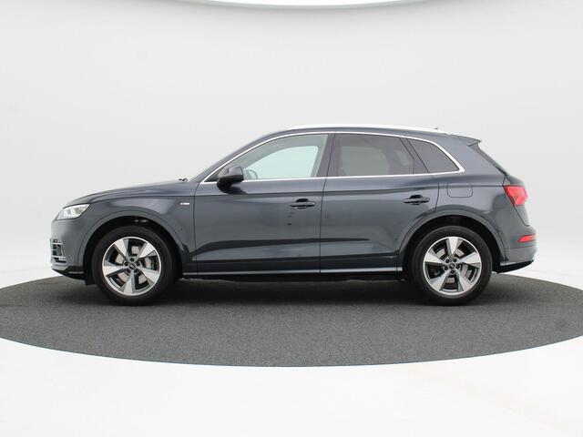 Audi Q5 55 TFSi e 367 Pk Automaat quattro S-Line | Adaptive Cruise | Climate Control | Stoelverwarming | Bluetooth | Navigatie | Camera | Keyless | 19 inch | 83.456 km!!