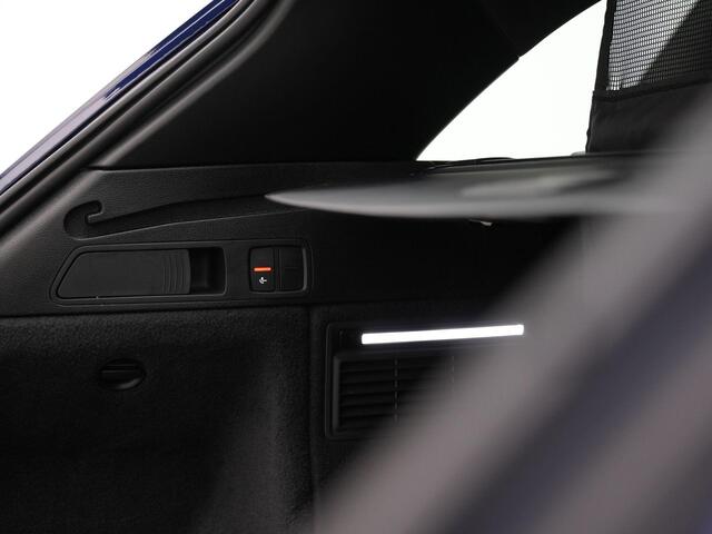 Audi Q5 50 TFSI e 299 pk S-tronic S-Line | Trekhaak | Matrix LED | Achteruitrijcamera | Stoelverwarming | Adaptive Cruise