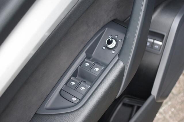 Audi Q5 55 TFSI e 367 PK Quattro Competition S-Line PHEV, Panoramadak, RS-Leder, Tour-Pakket, Carplay